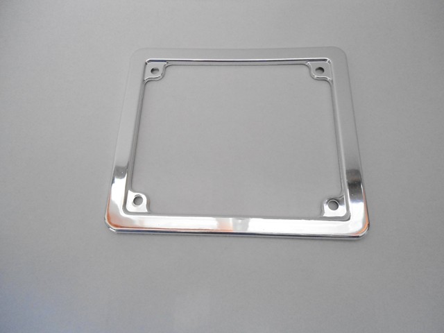 Grand General 60462 – Cornice Portatarga Cromata Con 2 Fori – 30,5x15,2 Cm, Pressofusa, Per Auto E Camion